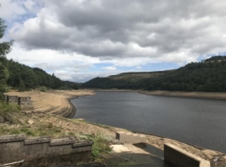 Derwent Dam looking up the reservoir